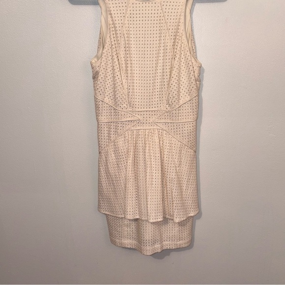 Addison Cream Tiered Ruched Halter Top XS - Picture 6 of 11